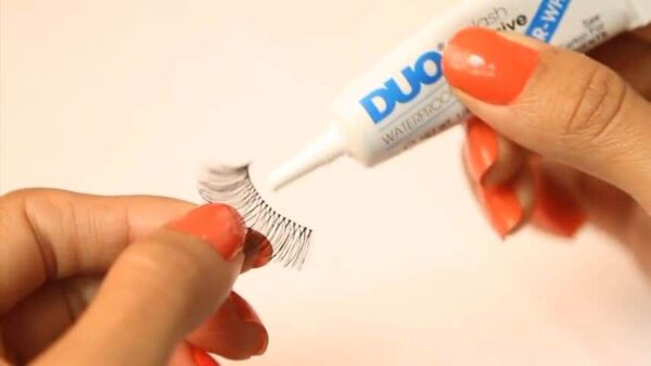 DUO Quick Set Striplash Adhesive white clear (7g)